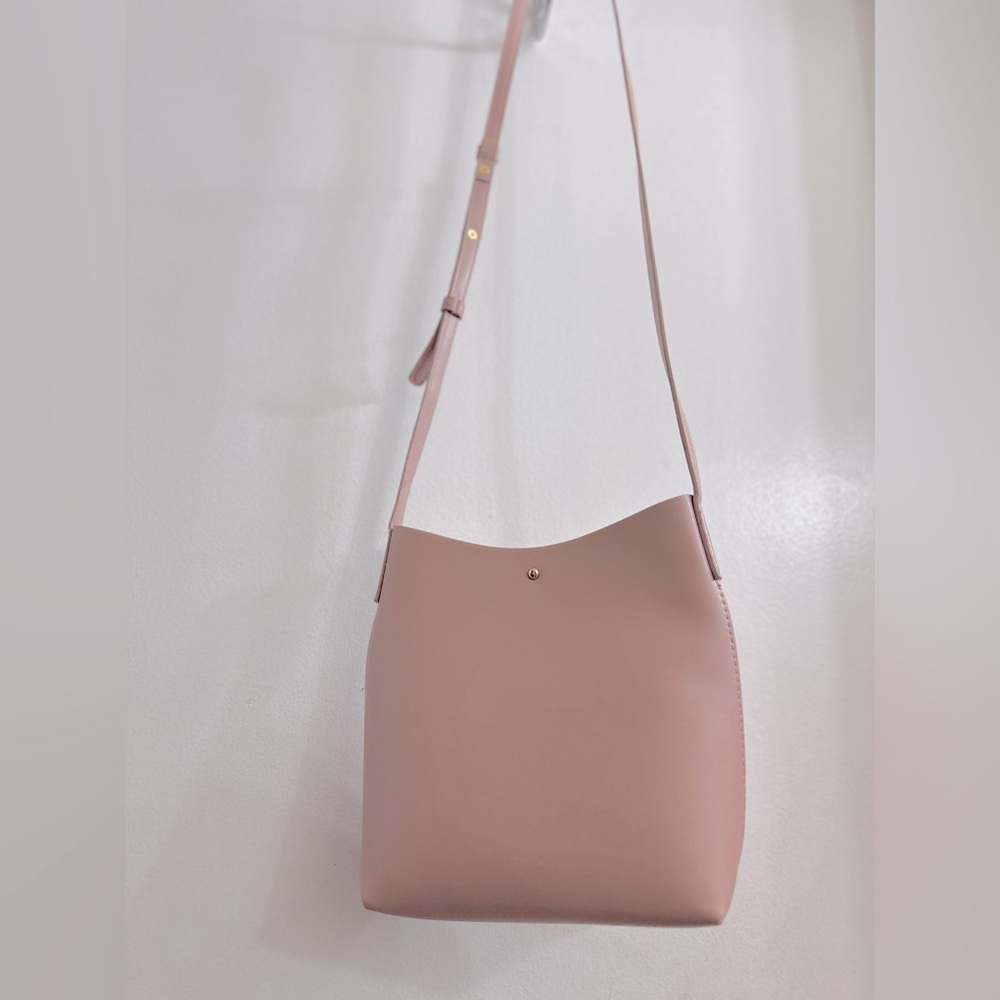 NWOT SAMARA Medium Crossbody Bag Peony/Dirty Pink. 9” X 8” Suede interior 💌 - Picture 9 of 9